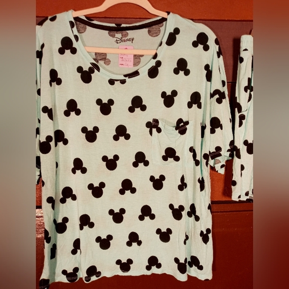 Disney Mickey Mouse Large Cute Blue/black Short Sleeve top With Matching Shorts - Picture 2 of 9